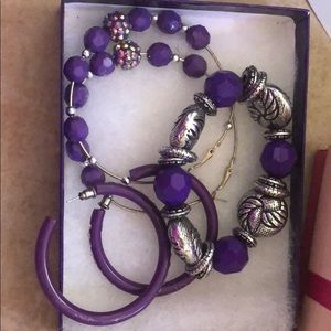 A set of two earring and bracelets